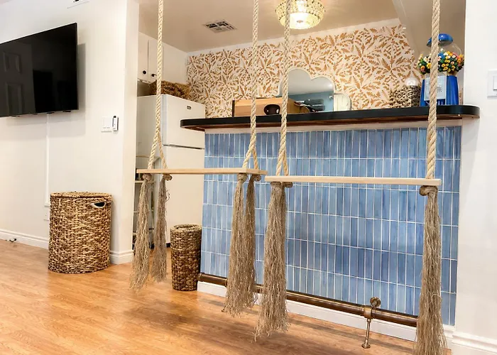Beach Home With Gym And Cuddle Couch