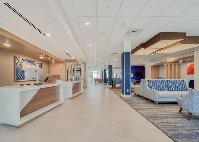 Holiday Inn Express & Suites Tyler South University Area By Ihg