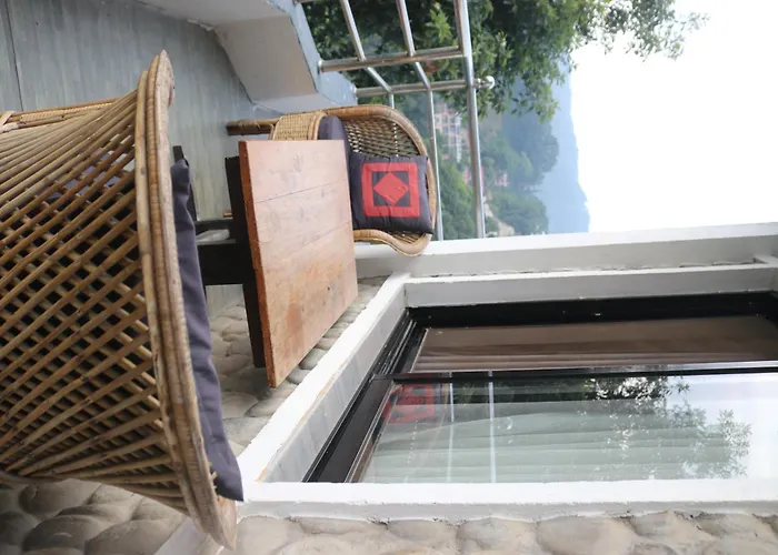 Hotel Indrawoti And Resort