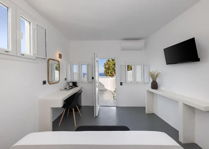 Elios Cave Suites