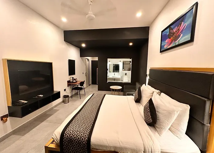 Taaffeite Hotels And Resorts