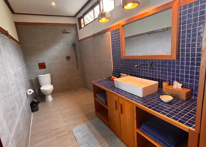 Ombak Biru Resort
