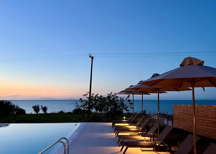 Kyllini Seaside Apartments & Rooms