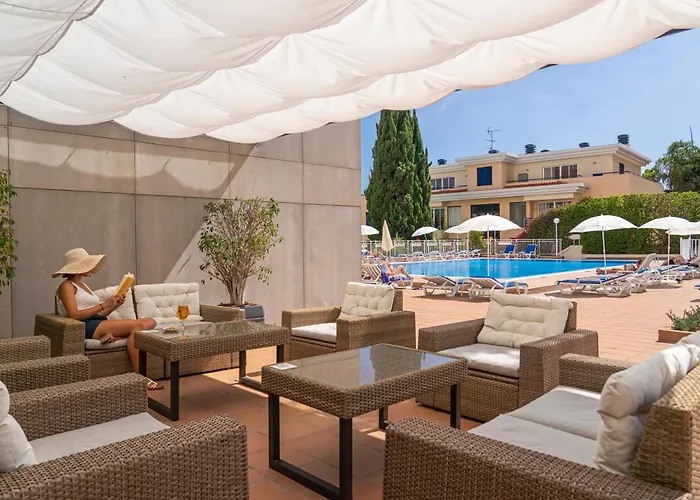 Dorisol Buganvilia Studio Hotel