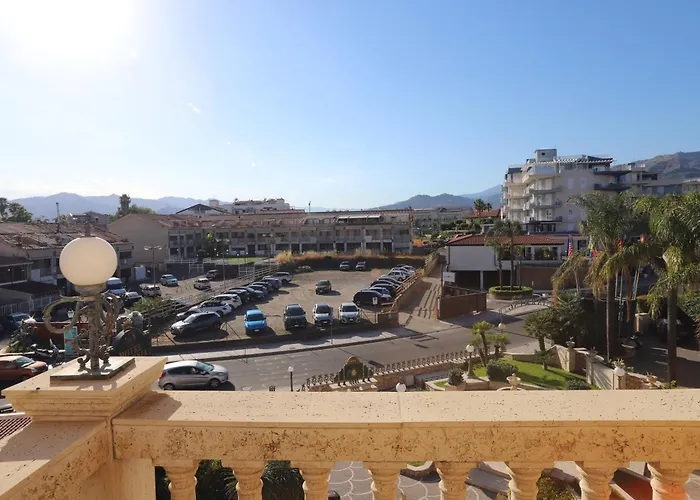 Hellenia Yachting Hotel & Spa