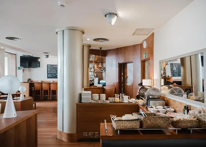 Hotel Niza