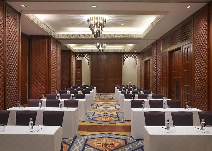 Hilton Muscat Al Bandar