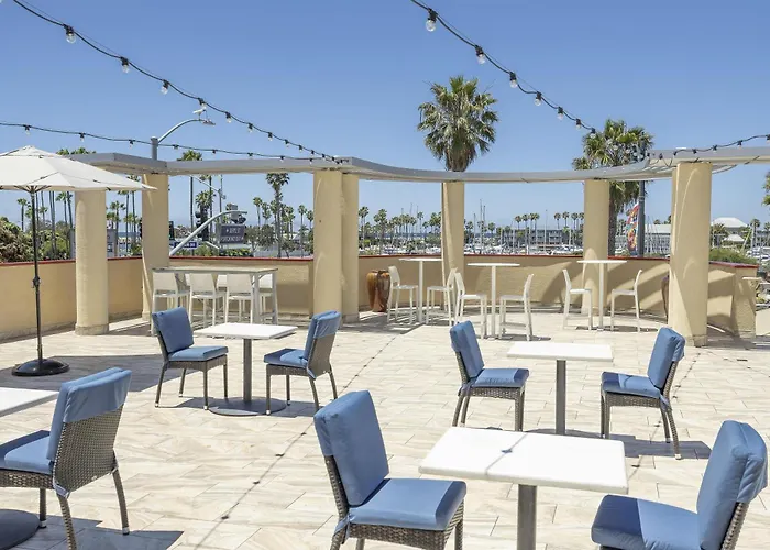Redondo Beach Hotel, Tapestry Collection By Hilton