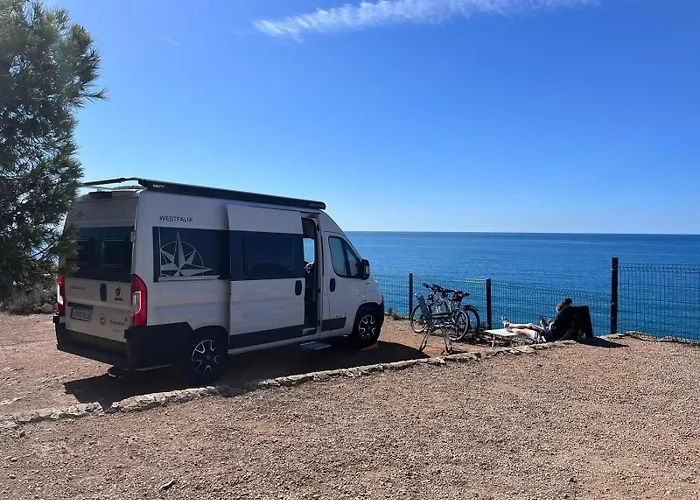 Camping Estival Torre de la Mora