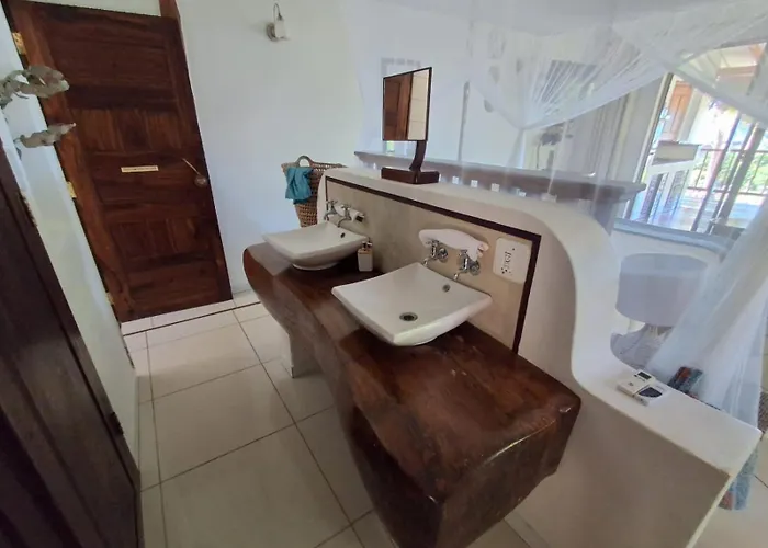 Casa Cabana Beach