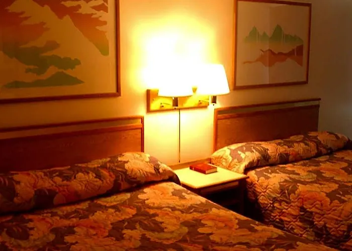 Colorado River Value Inn