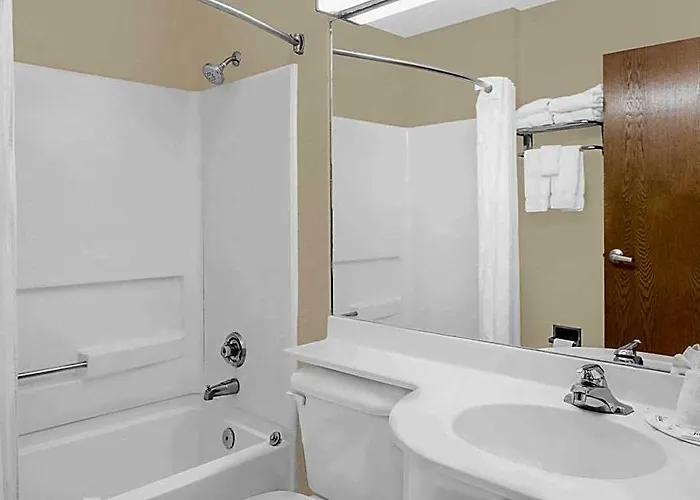 Microtel Inn & Suites By Wyndham Franklin