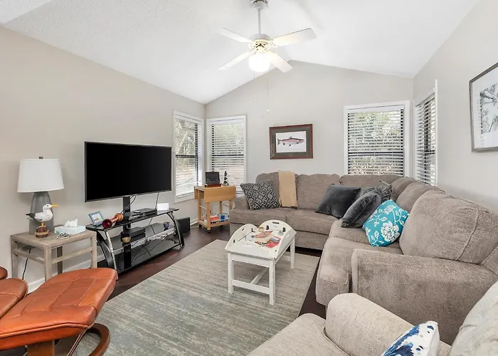 Harbour Oaks 606