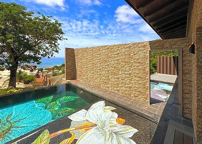 Gardens Hill Resort & Spa
