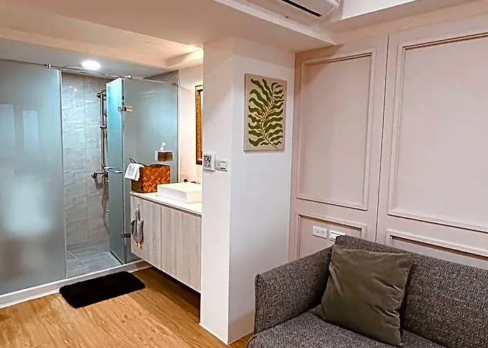 Wave Ocean Suites