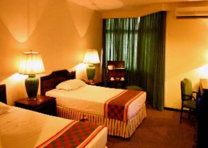 Hotel Centrepoint
