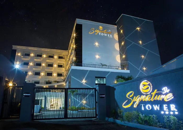 De Signature Tower Hotel & Suites