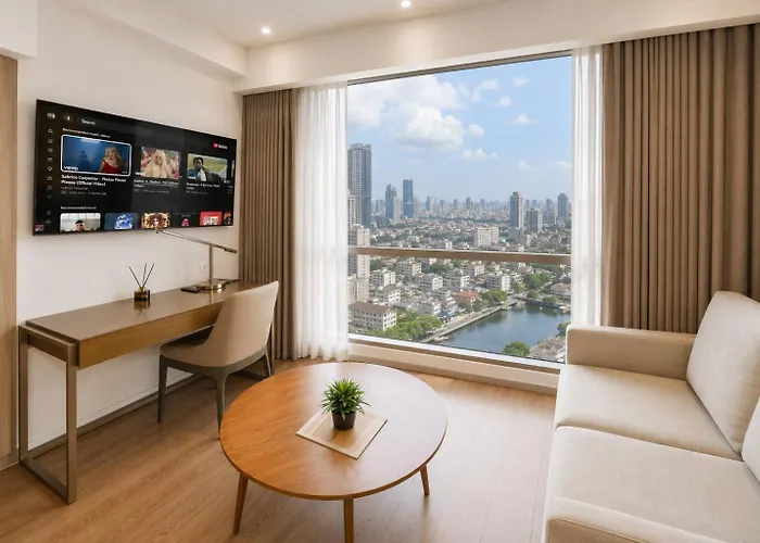 Light Premium Suites, Novotel Acqua Manila near Makati