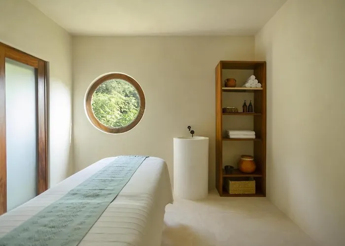 Angelique'S Boutique Spa & Suites
