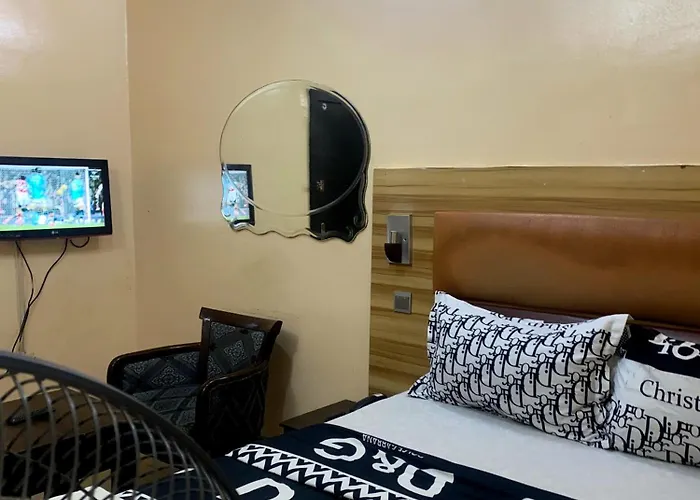 Mambillah Hotel Ikorodu