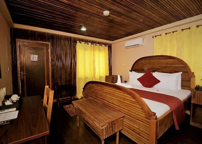 Maaha Beach Resort
