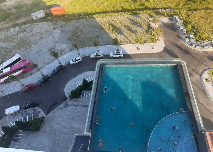 Studio Khach San L'Azur Cua Lo