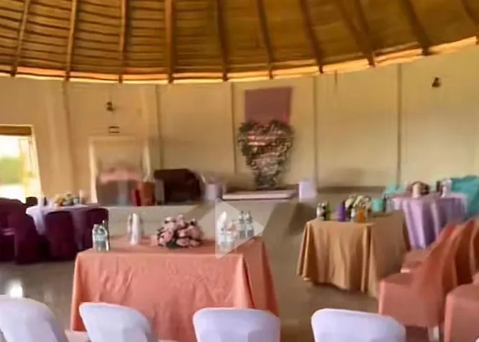Omuka Owaawe Resort