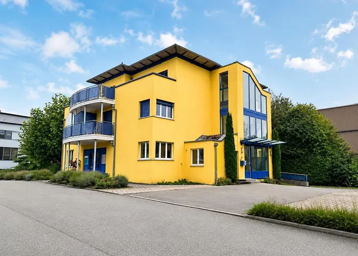 Hellostay Zug Studios