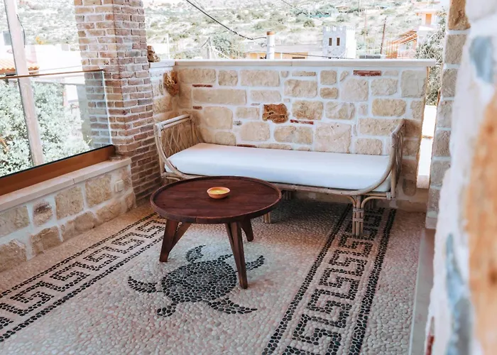 Seafront Apartment Minoa