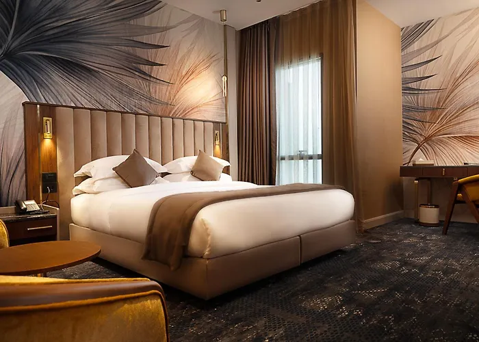 Hotel Supreme