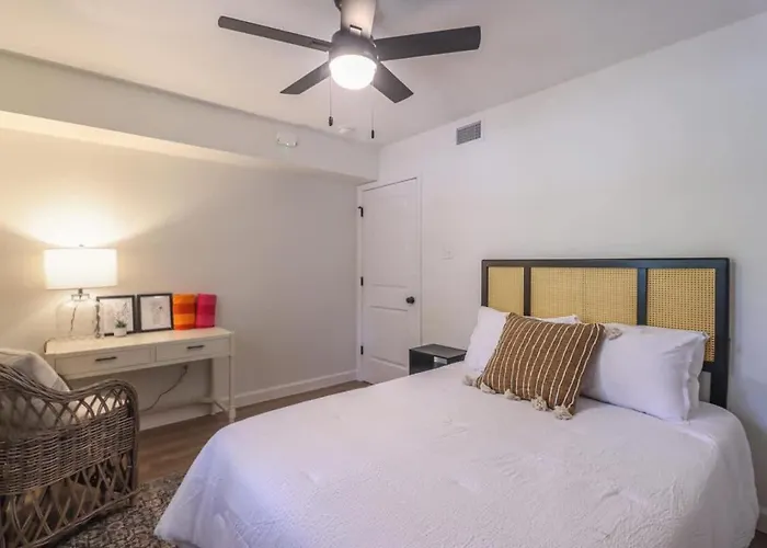The Seabreeze Bungalow