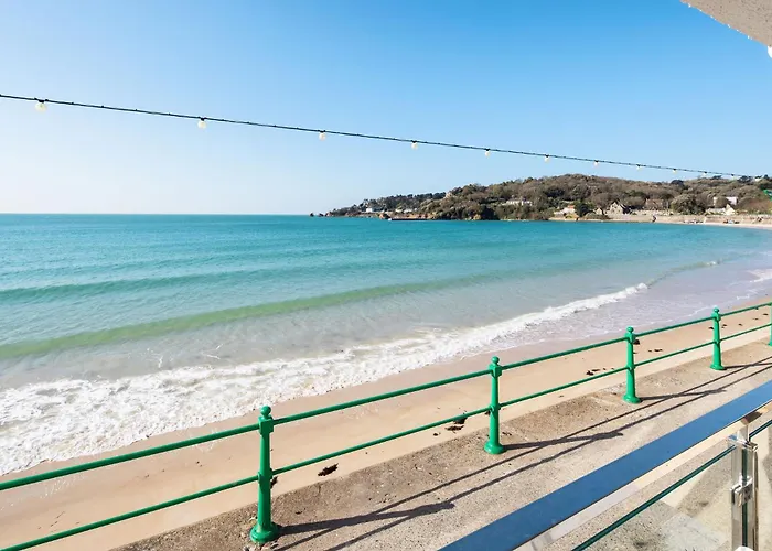 Golden Sands