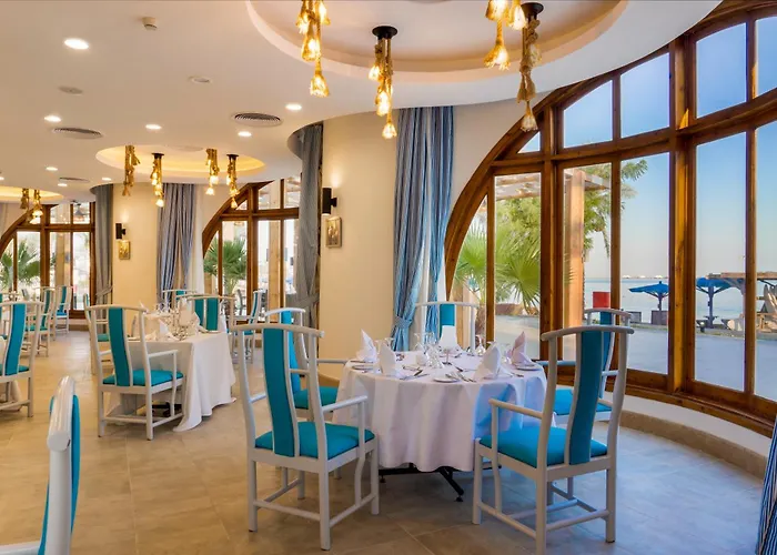 Safir Dahab Resort