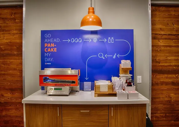 Holiday Inn Express Dixon By Ihg