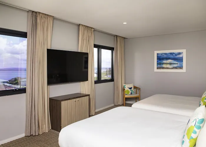 Ibis Styles The Entrance Hotel