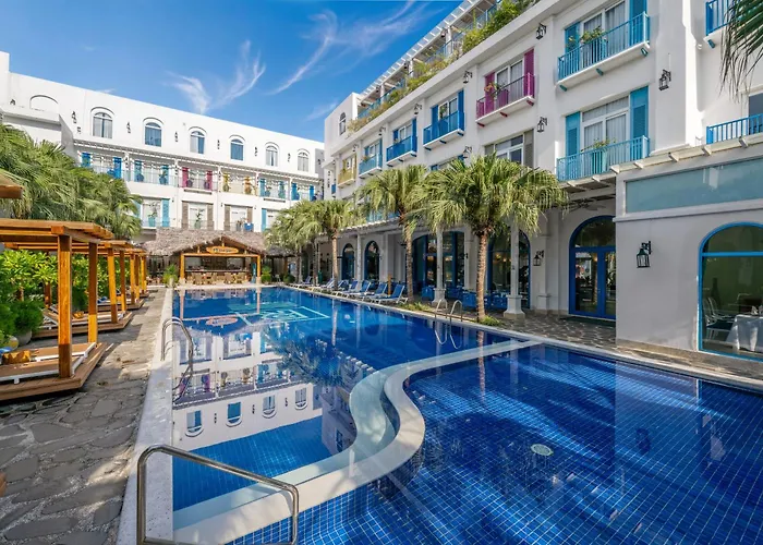 Risemount Premier Resort Da Nang