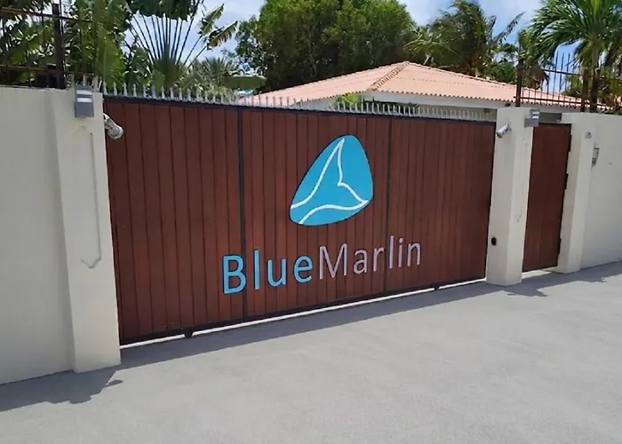 Blue Marlin Apartments, Nabij Mambo Beach
