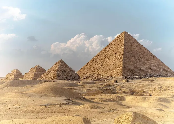 Giza Pyramids Star Inn