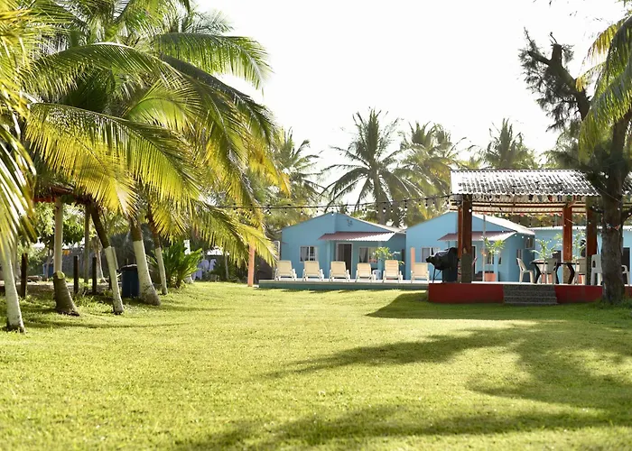 Hidden Oasis With 2 Homes In El Esterito, El Cuco
