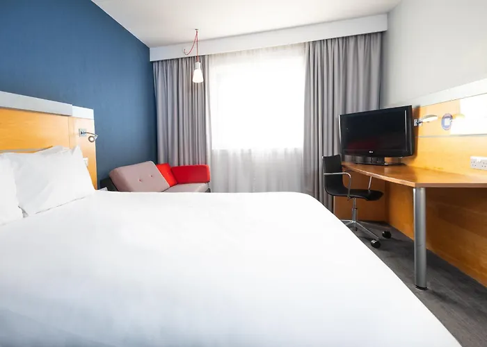Holiday Inn Express Stevenage By Ihg