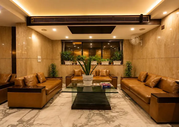Airport Hotel Grand