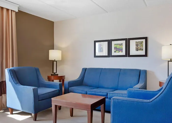 Comfort Inn & Suites Orlando North