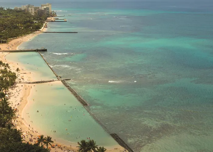 Hyatt Regency Waikiki Beach Resort & Spa