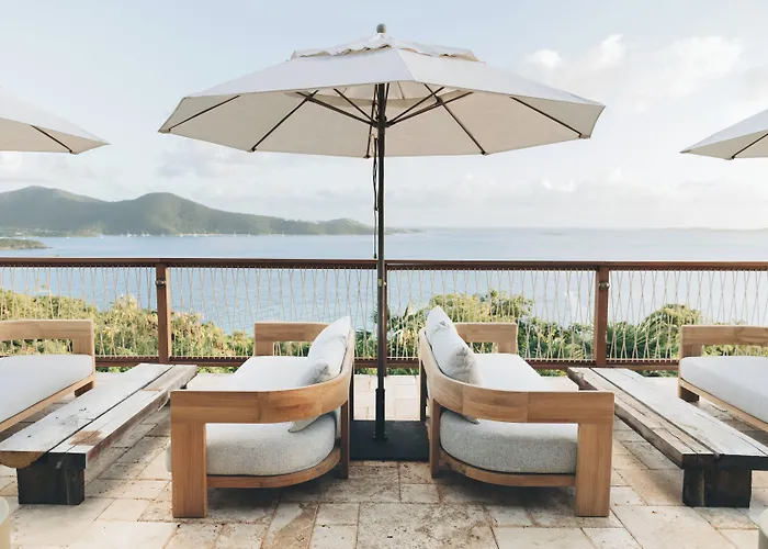 Lovango Resort And Beach Club