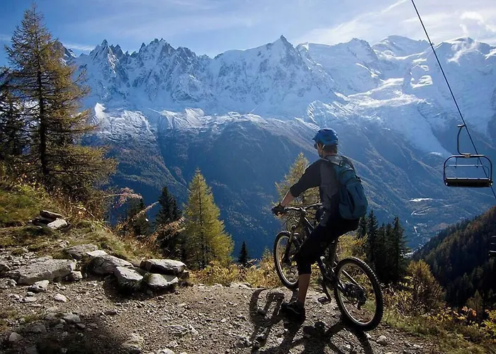 Hotel Les Chalets De Philippe Avec Jacuzzis Privatifs