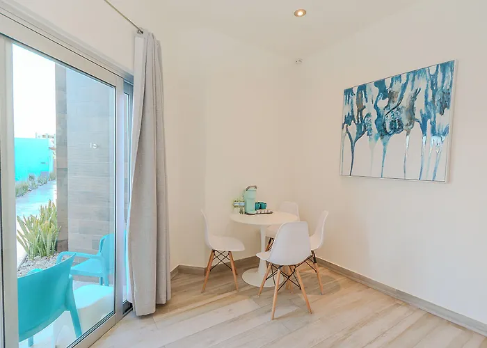 The Cove Boutique Hotel Adults Only