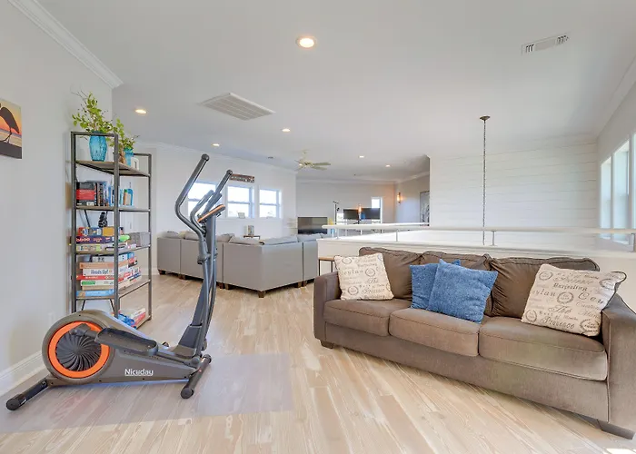 Ocean Springs 'Magnolia Beach House' On Pvt Beach!