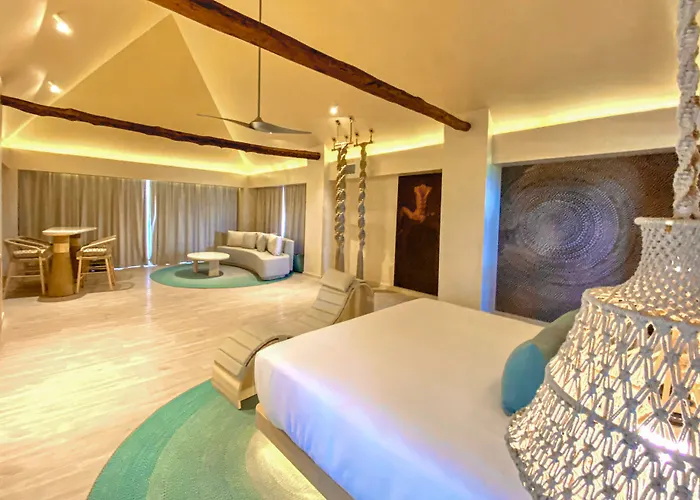 Hotel Shibari - Restaurant & Cenote Club