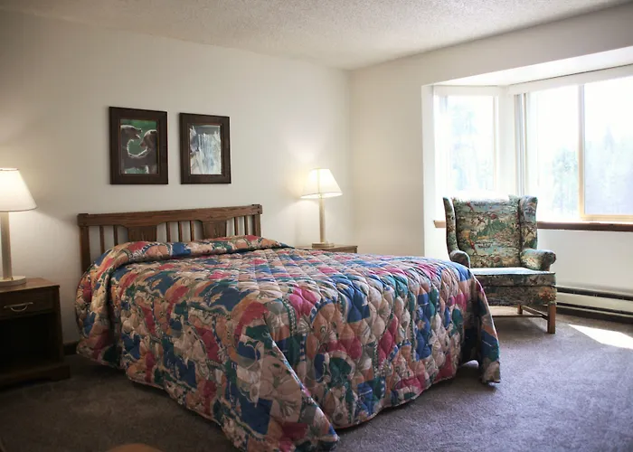 Getaways At Timbers At Island Park Village