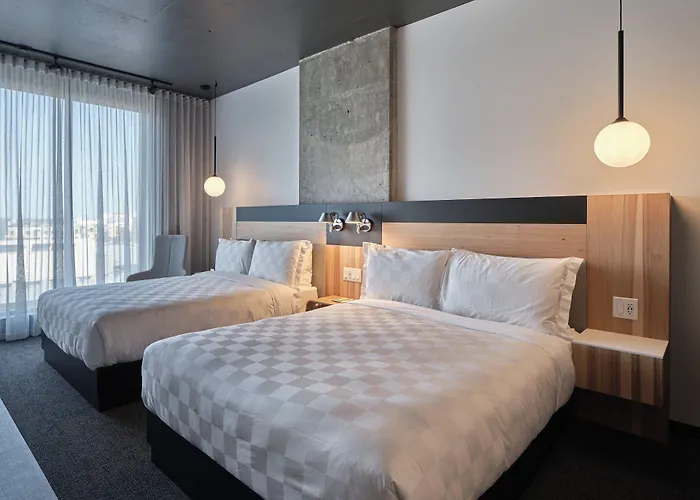 Alt Hotel Calgary University District